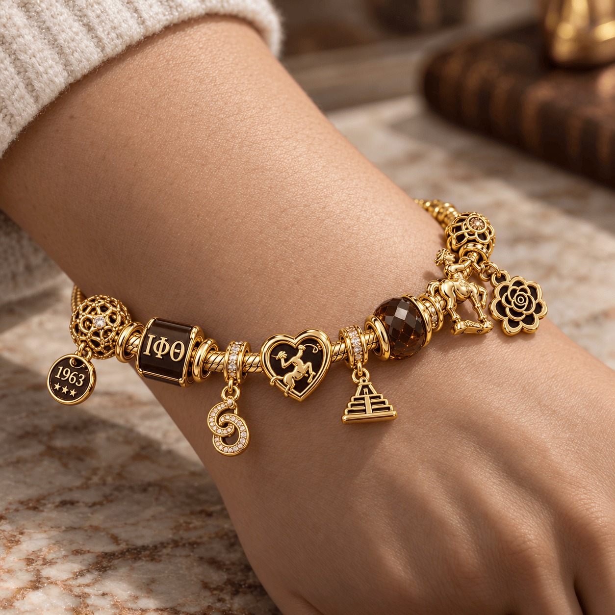 IPT Gold Charm Bracelet Set PTKL